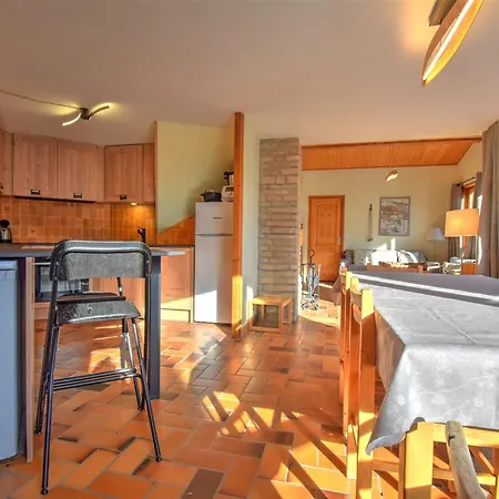 4 Ch Proche Centre Avec Cheminée Et Balcon - Fr-1-524-147 * Morzine